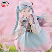 Banpresto Crane Game Hatsune Miku Camera Holiday Memories Figure alternate product photo 4