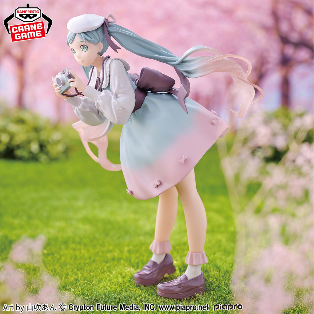 Banpresto Crane Game Hatsune Miku Camera Holiday Memories Figure alternate product photo 6