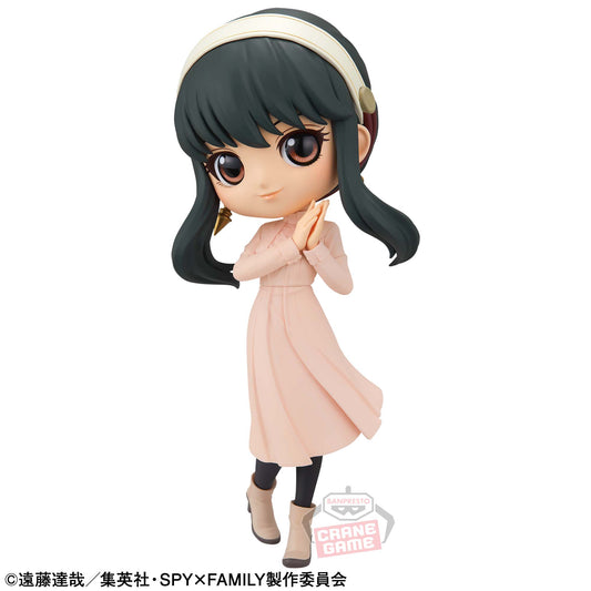 Banpresto Crane Game Spy x Family Yor Forger Going Out Ver. Q posket Figure main product photo