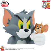 Banpresto Crane Game Tom and Jerry Tom Holding Jerry Soft Vinyl Figure alternate product photo 2