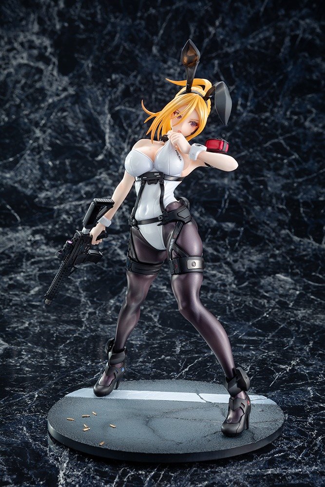 ARMS NOTE Powered Bunny Light Armor Ver. 1/7 Scale Figure - product view 2