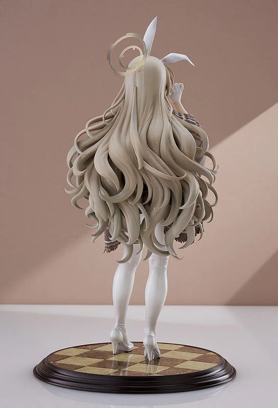 Blue Archive Akane Bunny Girl 1/7 Complete Figure official AmiAmi product image