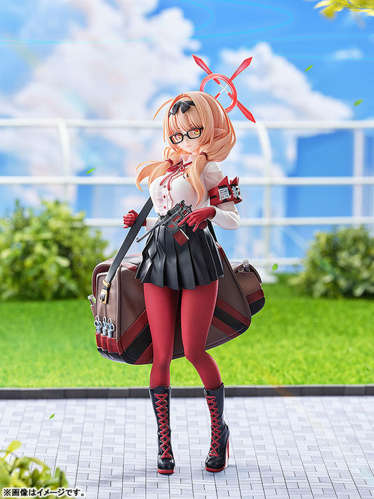 Blue Archive Chinatsu Hinomiya 1/7 Complete Figure official AmiAmi product image