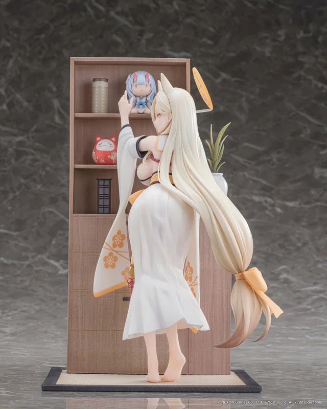Blue Archive Kaho Memorial Lobby Ver. 1/7 Complete Figure official AmiAmi product image