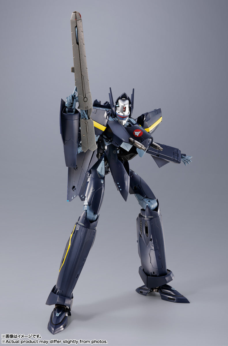 BANDAI SPIRITS DX Chogokin Macross 7 VF-17S Nightmare Stealth Valkyrie Gamlin Kizaki Unit Action Figure