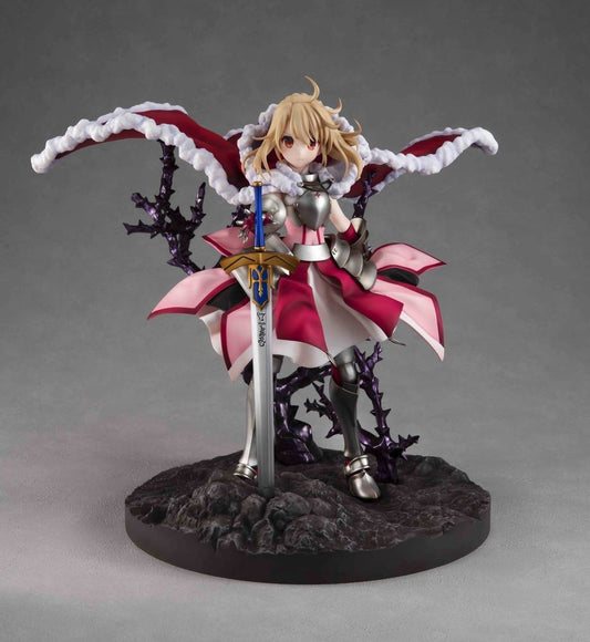 Fate/kaleid liner Prisma Illya Licht Illyasviel von Einzbern Saber Altria Ver. 1/7 Scale Figure - product view 1