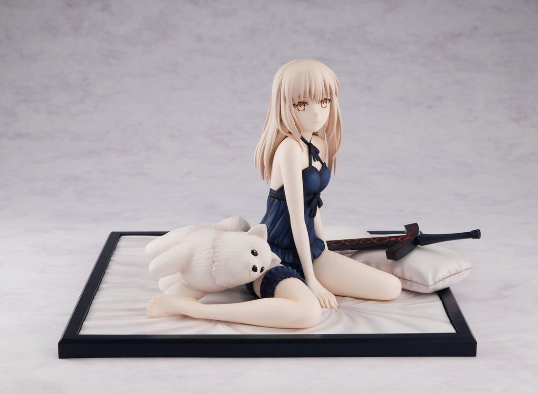 Fate/stay night Heaven's Feel Saber Alter Babydoll Ver. 1/7 Scale Figure - product view 2