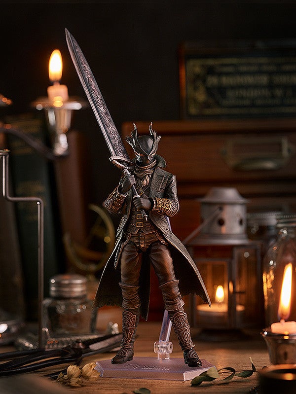 figma 367-DX Bloodborne Hunter: The Old Hunters Edition Action Figure official product photo by Max Factory