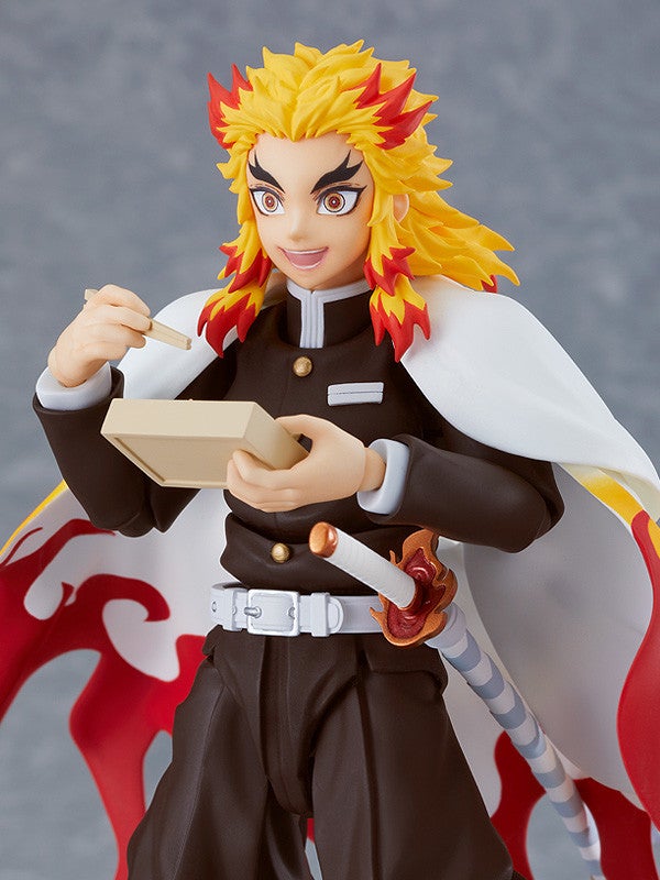 figma 553 Demon Slayer: Kimetsu no Yaiba Kyojuro Rengoku Action Figure official product photo by Max Factory
