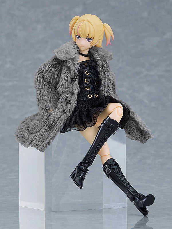 figma 581a Female Body (Yuuki) with Black Corset Dress + Fur Coat Outfit Action Figure official product photo by Max Factory