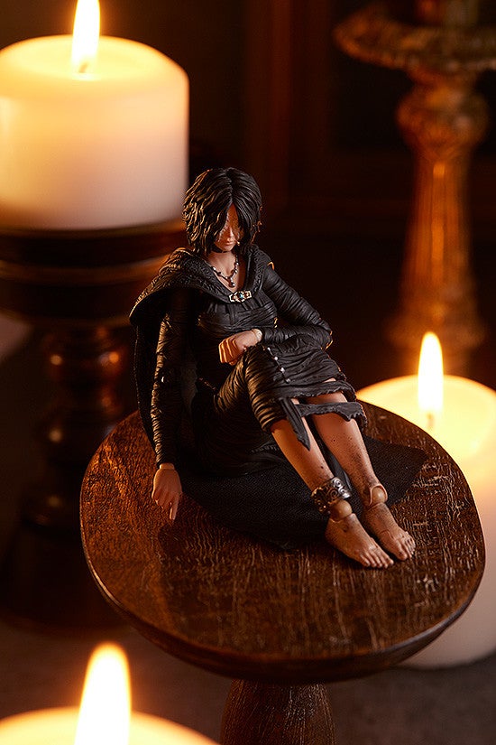 figma 593 Demon's Souls Maiden in Black Action Figure official product photo by Good Smile Company