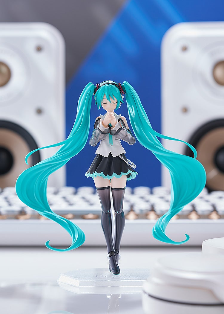 figma 650 Piapro Characters Hatsune Miku NT Action Figure official product photo by Max Factory