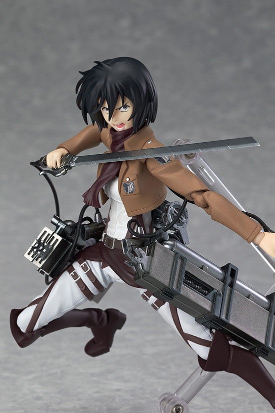 Max Factory figma EX-020 Attack on Titan Levi: Cleaning Ver. Action Figure official product photo
