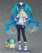 Max Factory figma EX-030 Character Vocal Series 01: Hatsune Miku Snow Miku: Snow Owl Ver. Action Figure official product photo