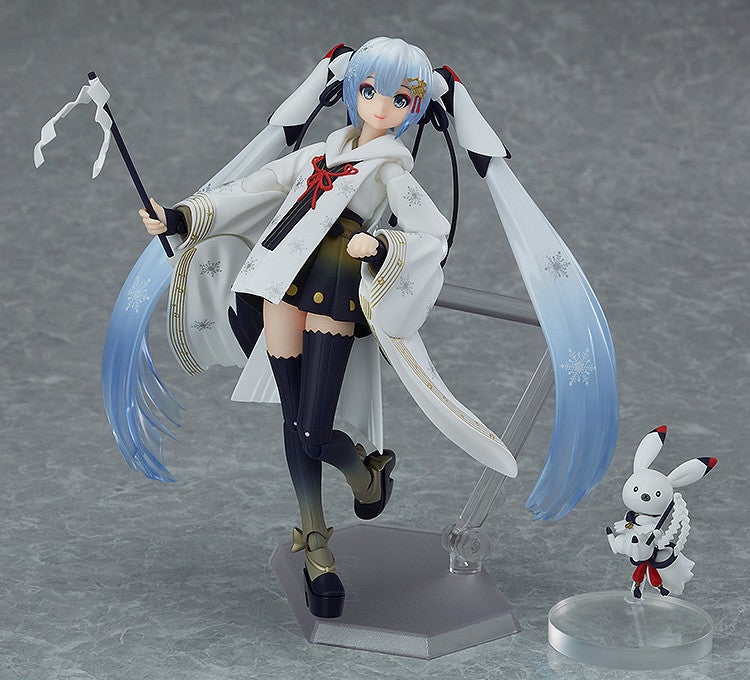 figma EX-045 Character Vocal Series 01: Hatsune Miku Snow Miku: Crane Priestess Ver. Action Figure official product photo by Max Factory