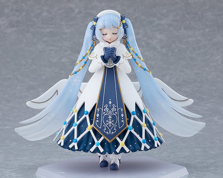 figma EX-064 Character Vocal Series 01: Hatsune Miku Snow Miku: Glowing Snow Ver. Action Figure official product photo by Max Factory