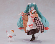 figma EX-068 Character Vocal Series 01: Hatsune Miku Snow Miku Winter Delicacy Ver. Action Figure official product photo by Max Factory