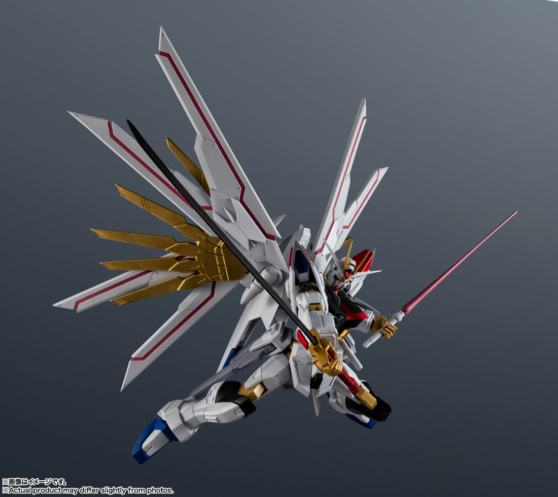 BANDAI SPIRITS Gundam Universe ZGMF/A-262PD-P Mighty Strike Freedom Gundam Action Figure