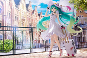 Hatsune Miku GT Project Racing Miku 2021 Private Ver. Reissue 1/7 Complete Figure - product view 2