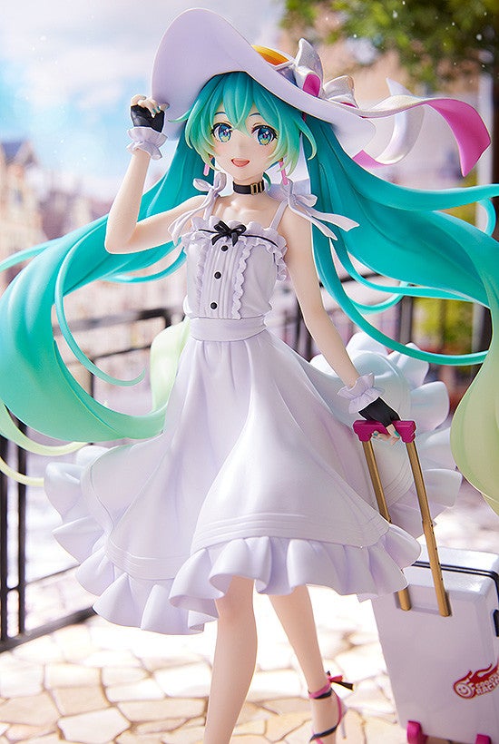 Hatsune Miku GT Project Racing Miku 2021 Private Ver. Reissue 1/7 Complete Figure - product view 3