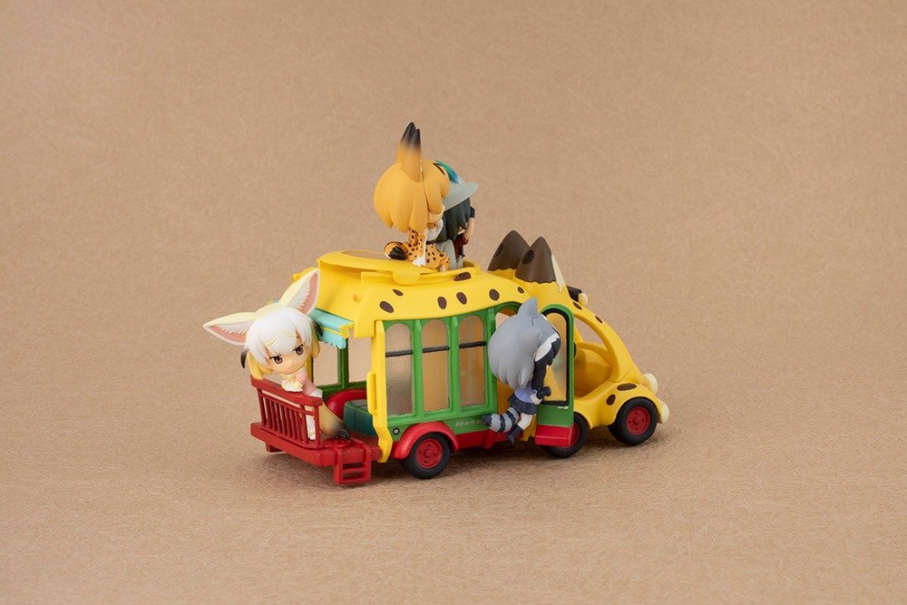 Kemono Friends Japari Bus Figure Set - product view 2