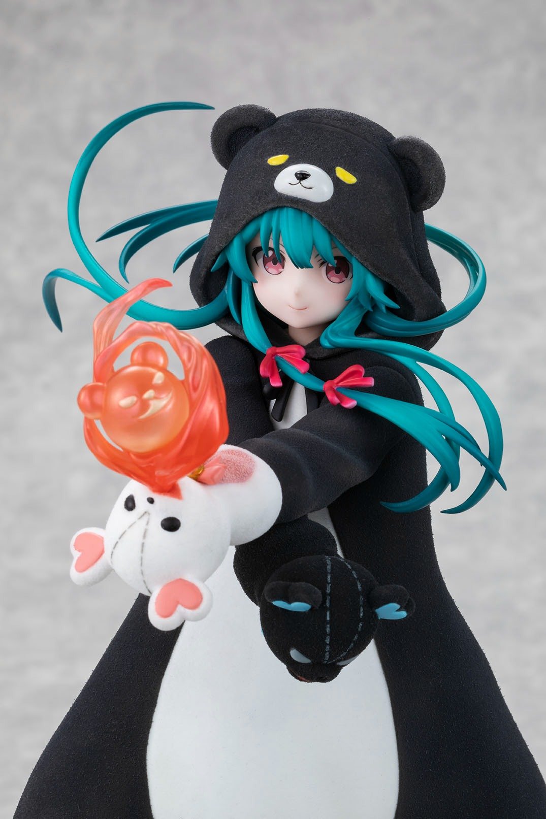 Kuma Kuma Kuma Bear Punch! Yuna 1/7 Scale Figure KADOKAWA Special Set - product view 5