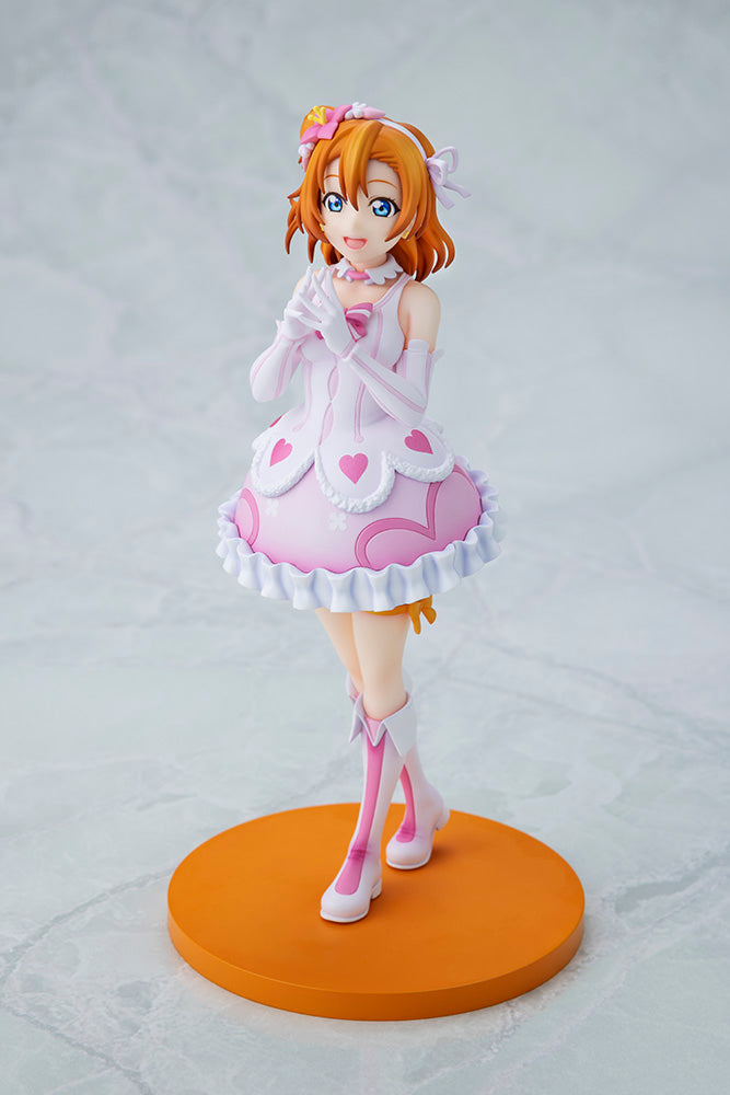 Love Live! Honoka Kosaka Bokutachi wa Hitotsu no Hikari Ver. Figure - product view 2