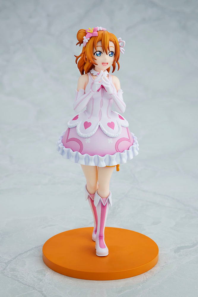 Love Live! Honoka Kosaka Bokutachi wa Hitotsu no Hikari Ver. Figure - product view 3