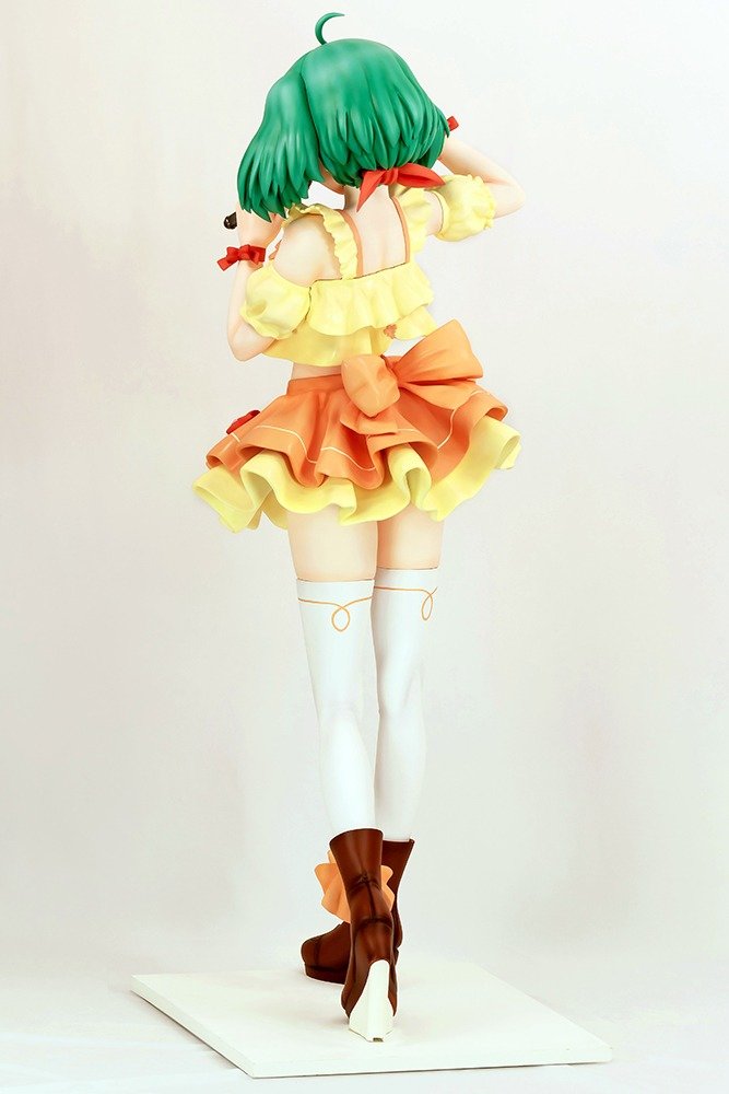Macross Frontier Ranka Lee Life-Size 1/1 Scale Figure - product view 5