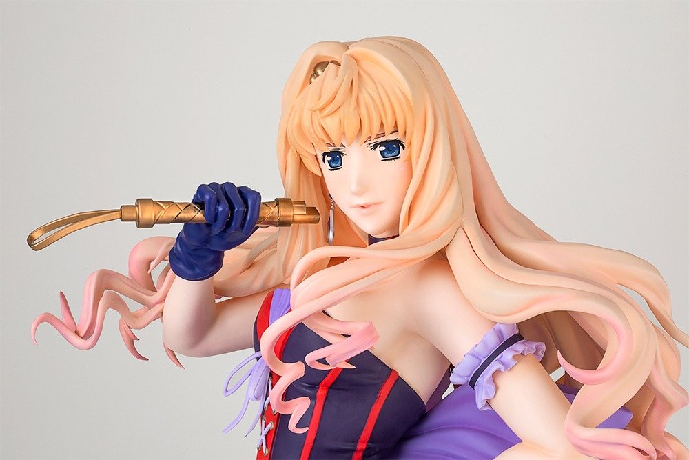 Macross Frontier Sheryl Nome Life-Size 1/1 Scale Figure - product view 6