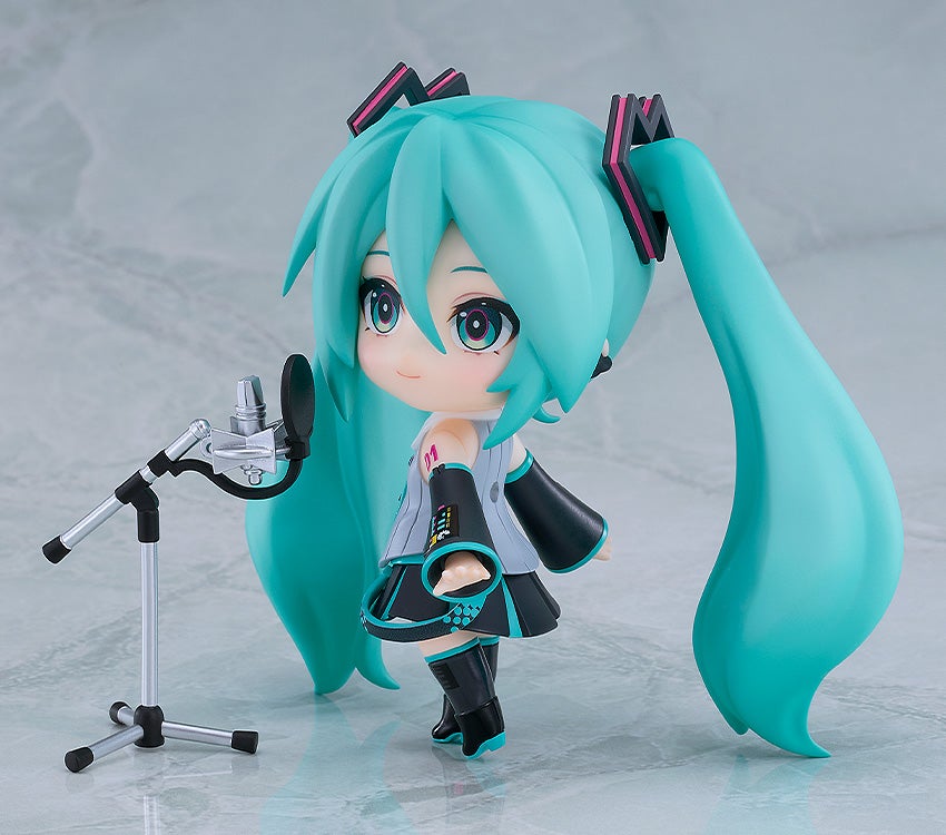 Nendoroid 3139 Character Vocal Series 01: Hatsune Miku V6 Action Figure - product view 5