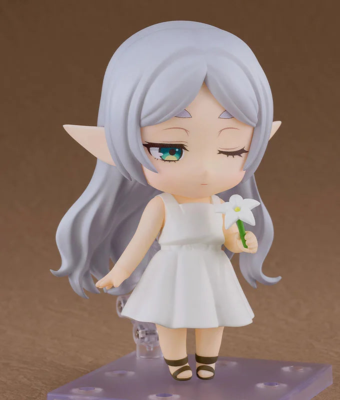 Nendoroid Frieren: Beyond Journey's End Frieren Training Days Ver. Figure official AmiAmi product image