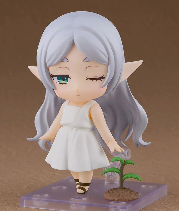 Nendoroid Frieren: Beyond Journey's End Frieren Training Days Ver. Figure official AmiAmi product image
