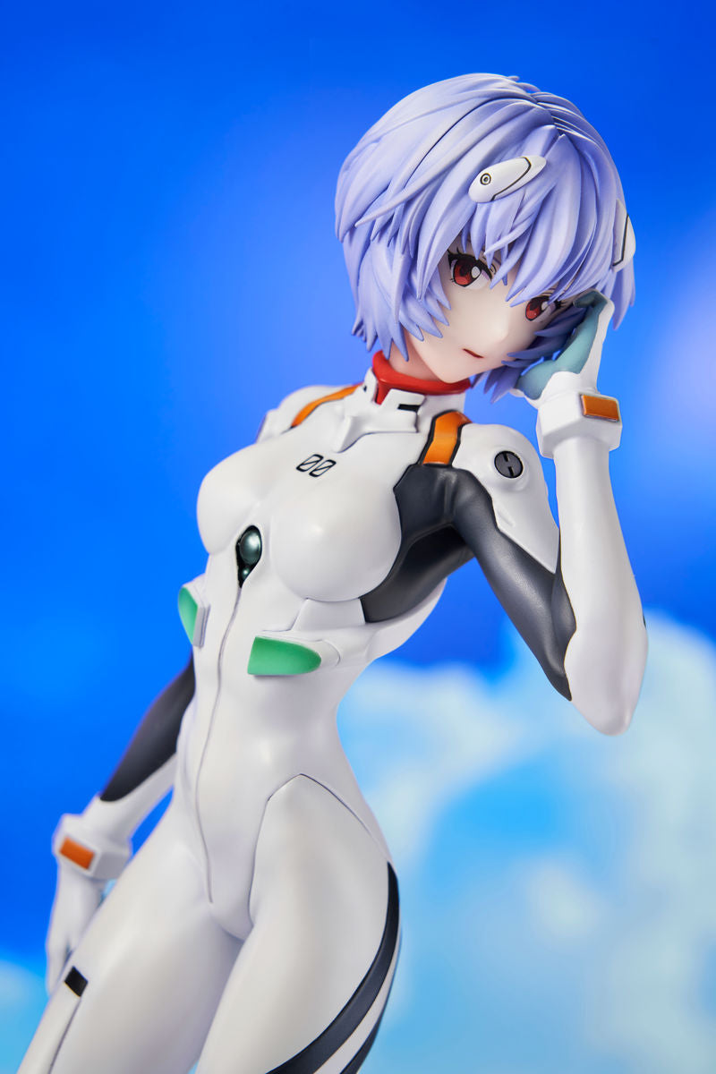 Neon Genesis Evangelion Collector’s Edition Rei Ayanami 1/7 Scale Figure - product view 3
