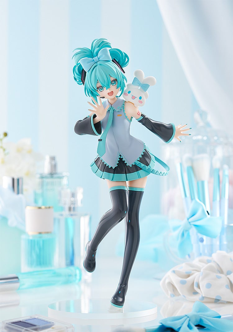 Good Smile Company POP UP PARADE Hatsune Miku x Cinnamoroll Collaboration Ver. L Size Complete Figure official product photo