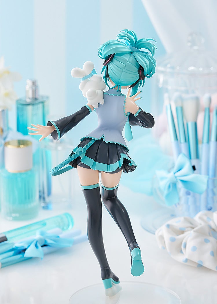 Good Smile Company POP UP PARADE Hatsune Miku x Cinnamoroll Collaboration Ver. L Size Complete Figure official product photo