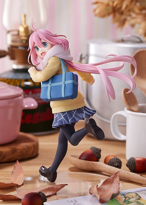 Good Smile Company POP UP PARADE Laid-Back Camp Nadeshiko Kagamihara Complete Figure