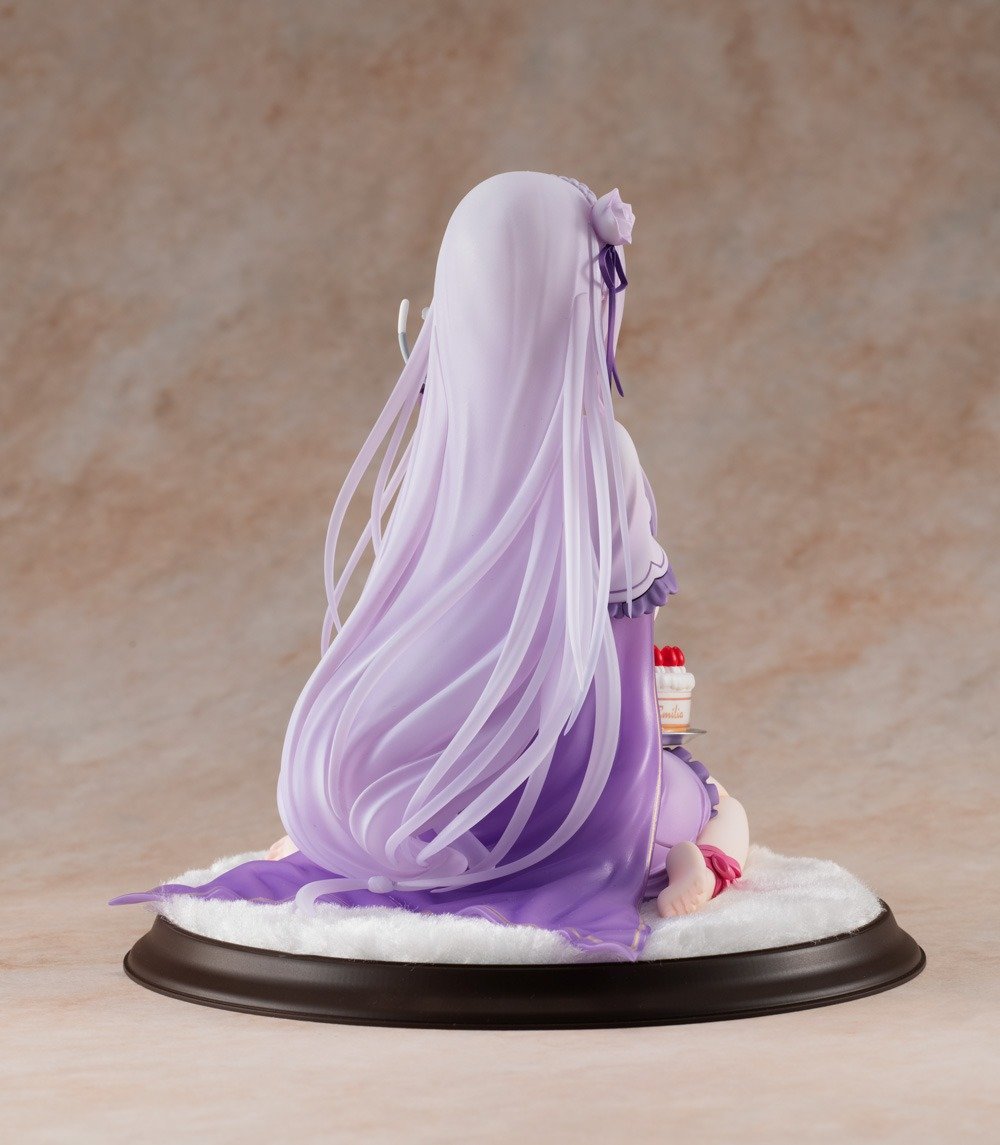 Re:ZERO Emilia Birthday Cake Ver. 1/7 Scale Figure Celebration Set - product view 5