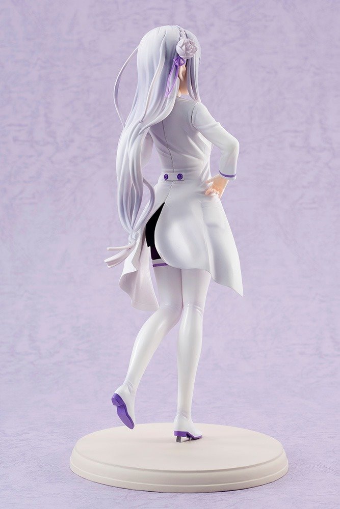 Re:ZERO Emilia Teacher Ver. 1/7 Scale Figure - product view 7