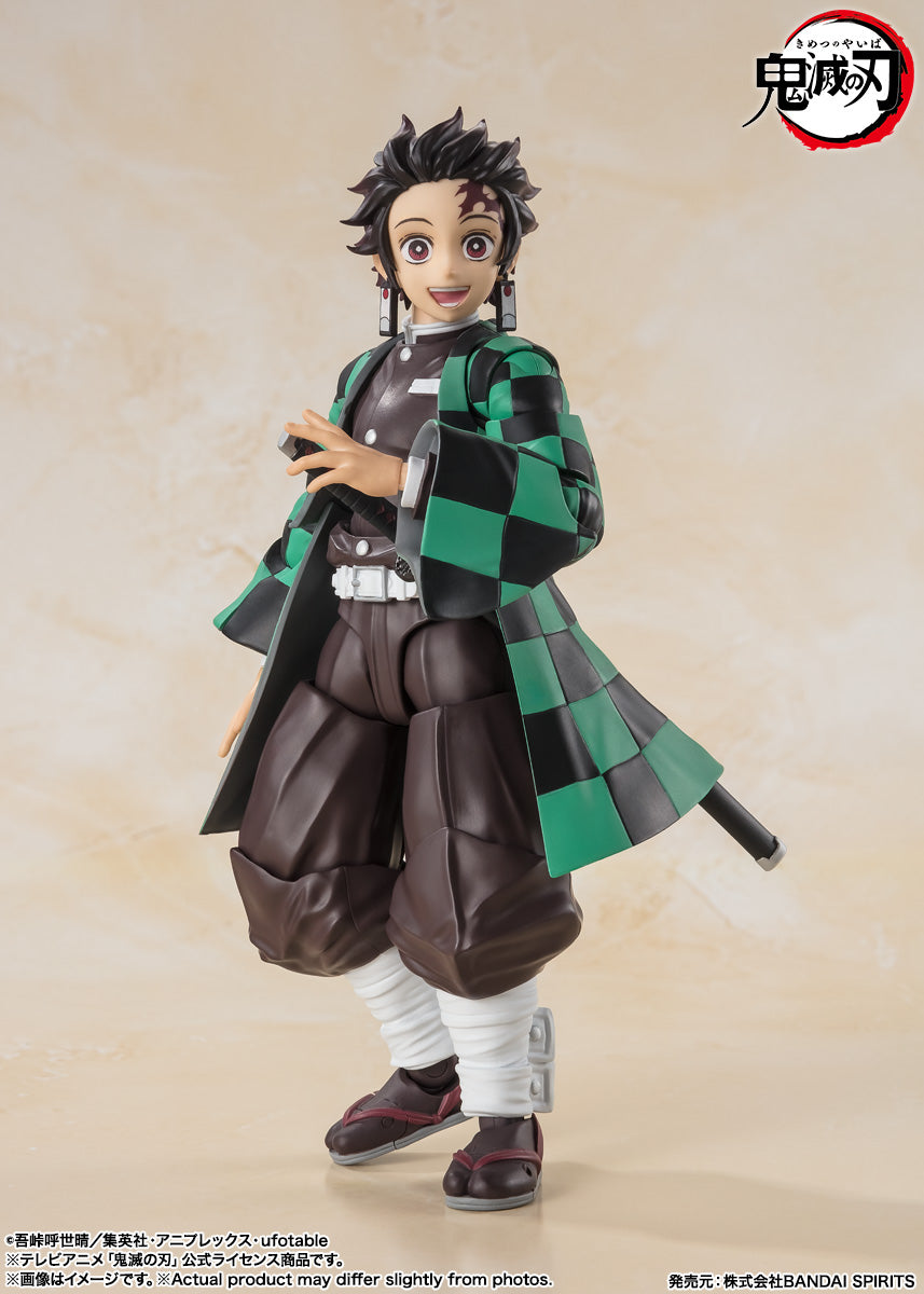 BANDAI SPIRITS S.H.Figuarts Demon Slayer: Kimetsu no Yaiba Tanjiro Kamado Action Figure
