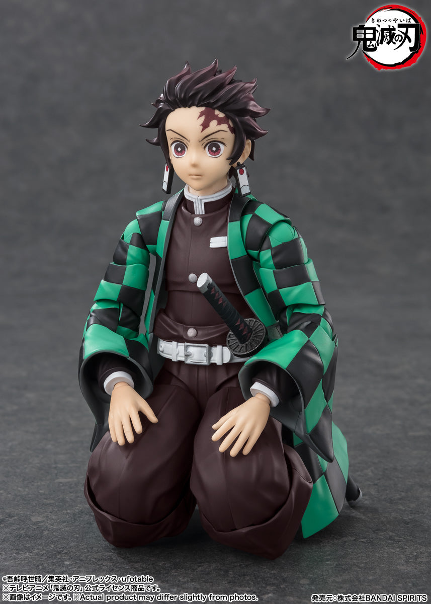 BANDAI SPIRITS S.H.Figuarts Demon Slayer: Kimetsu no Yaiba Tanjiro Kamado Action Figure