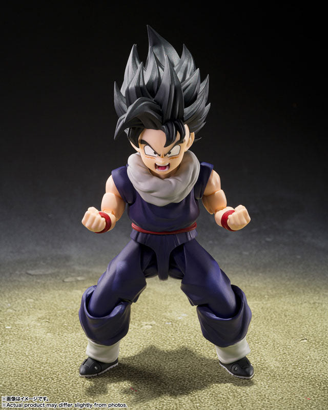 S.H.Figuarts Dragon Ball Z Son Gohan First Limited Edition Z Fighter Ver. Figure official AmiAmi product image