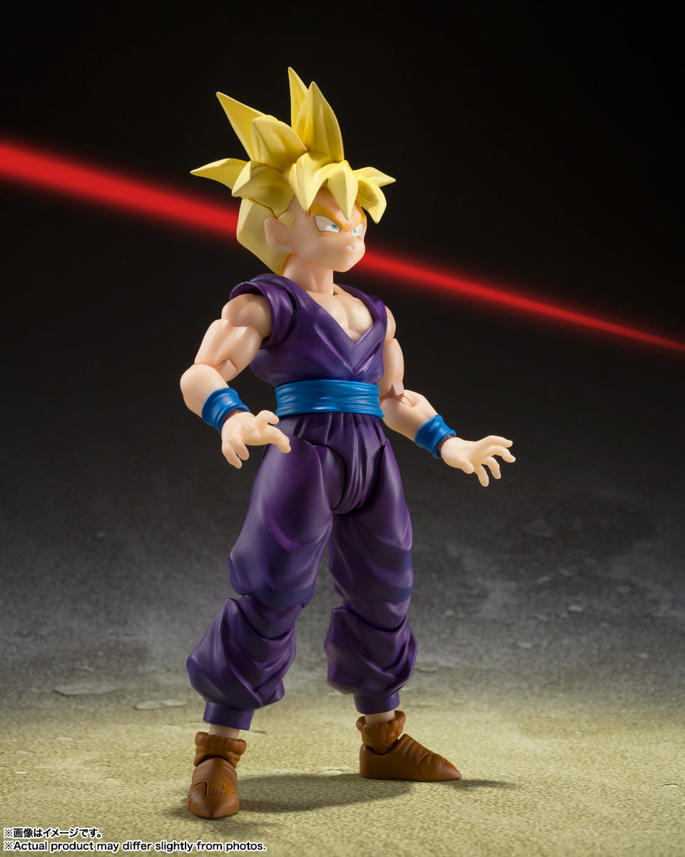BANDAI SPIRITS S.H.Figuarts Dragon Ball Z Super Saiyan Son Gohan Warrior Who Surpassed Goku Reissue Action Figure