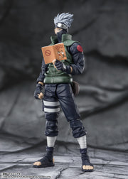 BANDAI SPIRITS S.H.Figuarts NARUTO Kakashi Hatake Renowned Sharingan Hero Action Figure