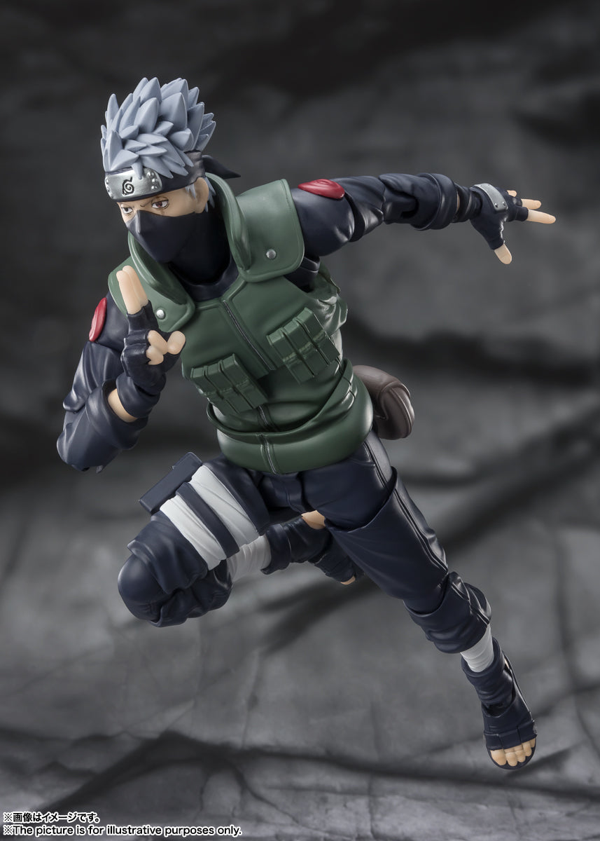 BANDAI SPIRITS S.H.Figuarts NARUTO Kakashi Hatake Renowned Sharingan Hero Action Figure