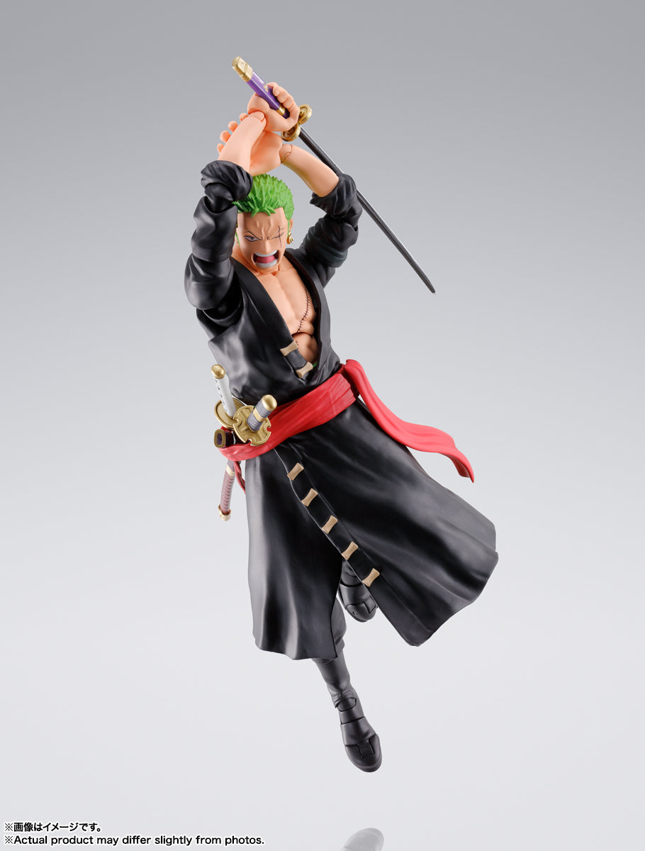 BANDAI SPIRITS S.H.Figuarts Roronoa Zoro Onigashima Raid ONE PIECE action figure