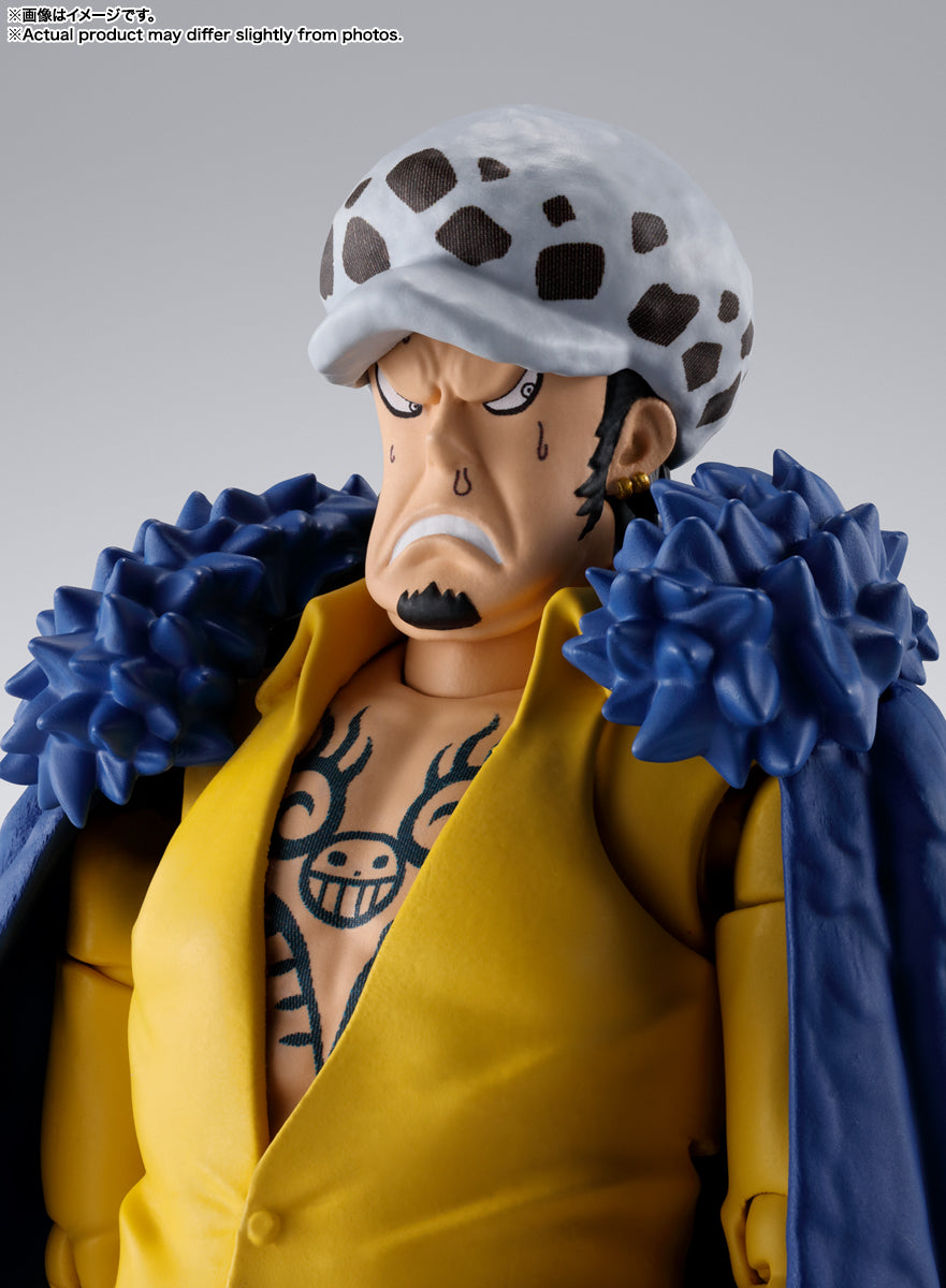 BANDAI SPIRITS S.H.Figuarts ONE PIECE Trafalgar Law Onigashima Raid Action Figure