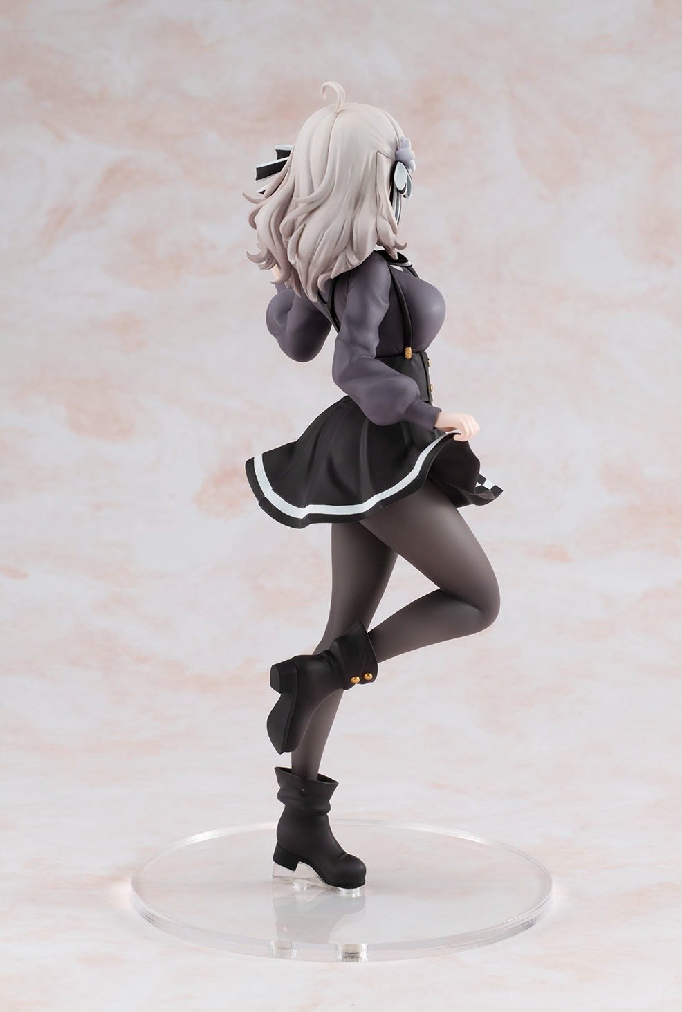 Spy Classroom Flower Garden Lily 1/7 Scale Figure - product view 4