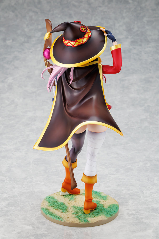 Super Sonico Megumin Ver. 1/7 Scale Figure - product view 5