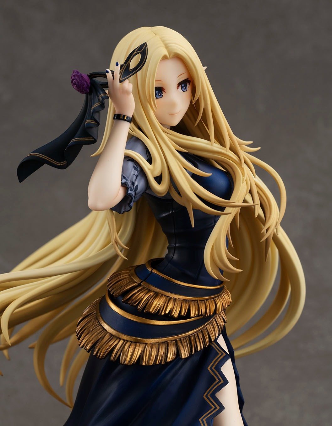 The Eminence in Shadow Alpha Dress Ver. 1/7 Scale Figure - product view 5